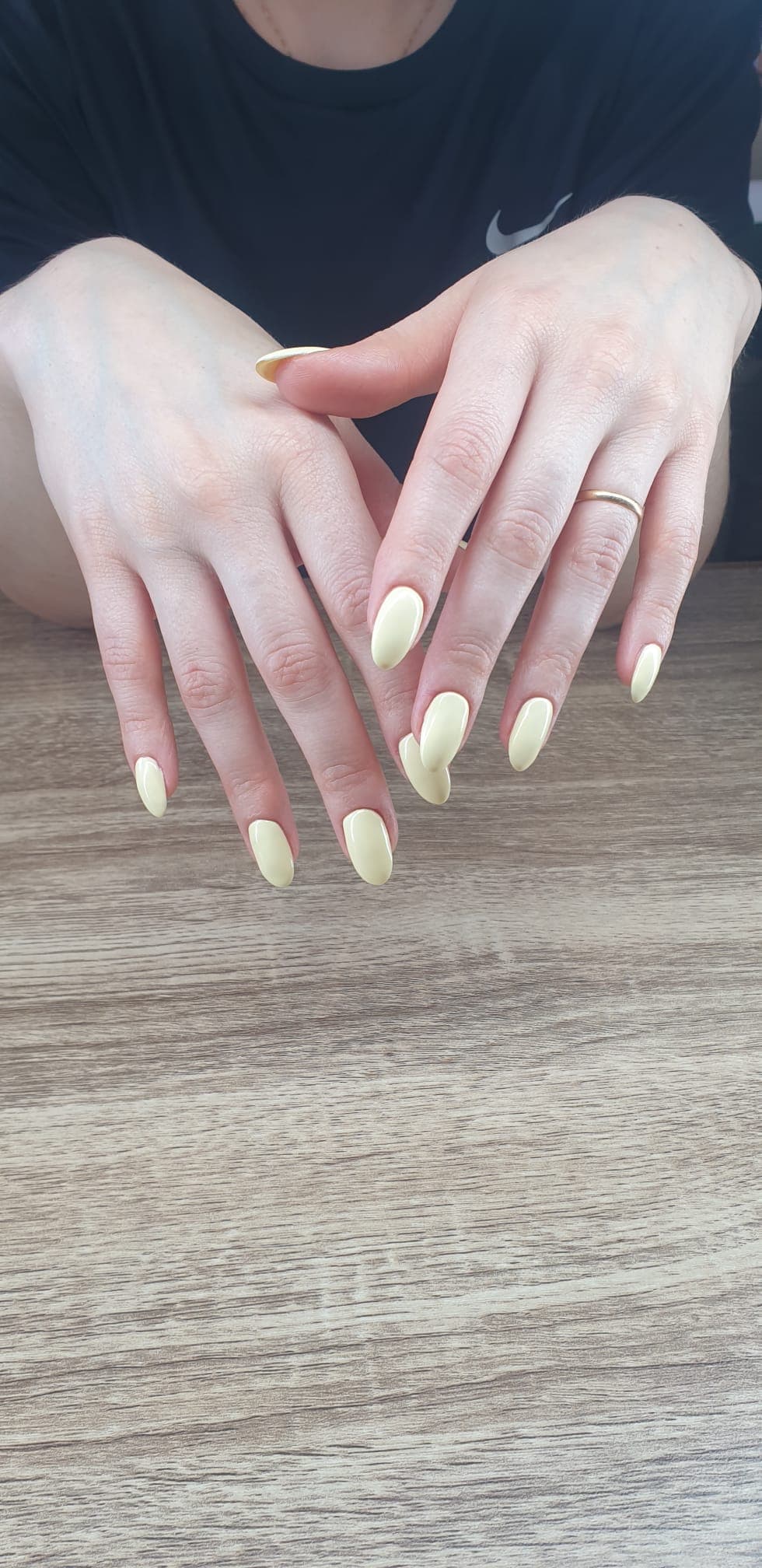 Gel nail art